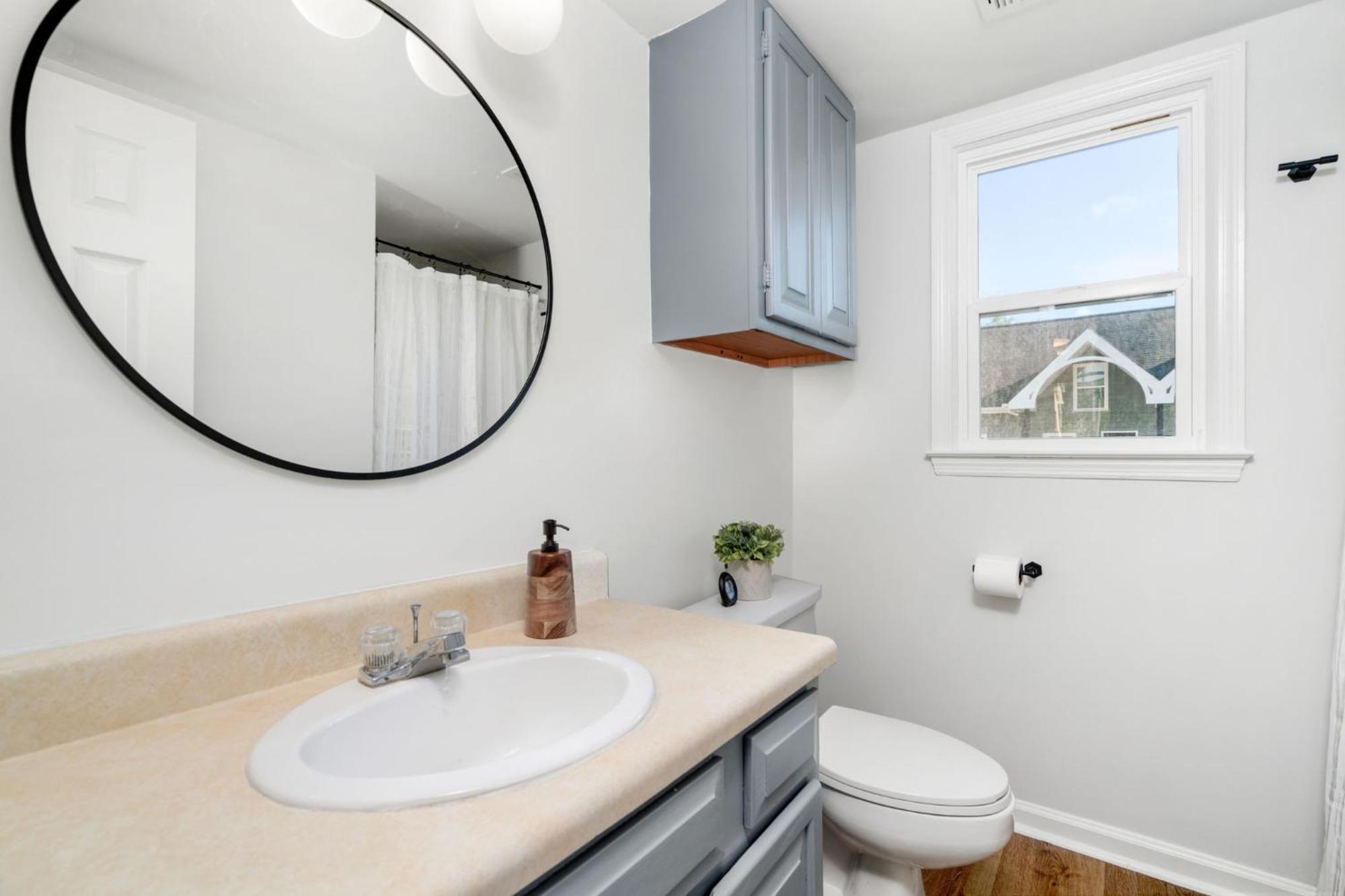 Remodeled And New - Walk To Downtown Auburn Apartment Ngoại thất bức ảnh